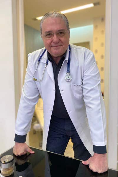 Dr. Sérgio Teixeira Ginecologista Ipanema - Rio de Janeiro